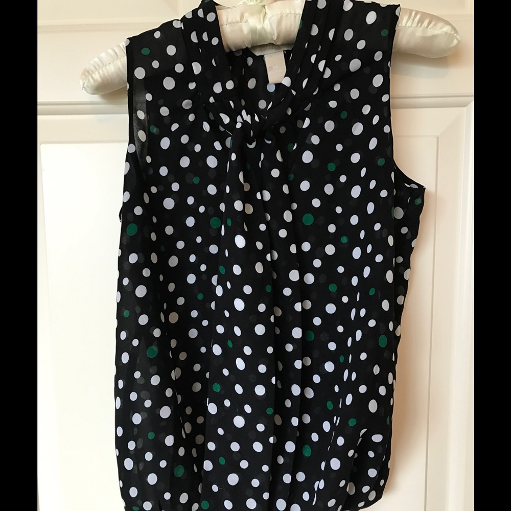Banana Republic polka dot blouse